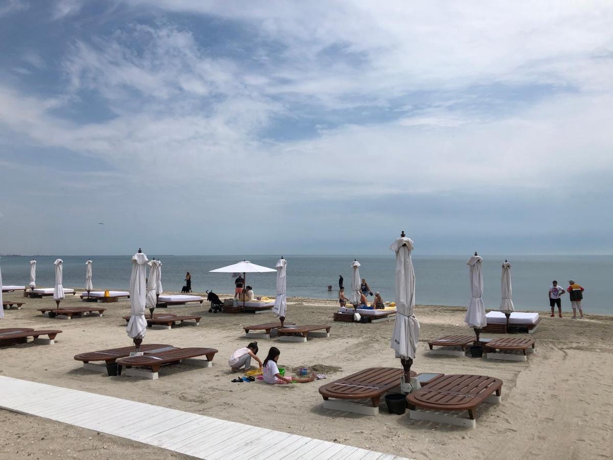 Lotus Northsea Apartment Mamaia Exterior foto
